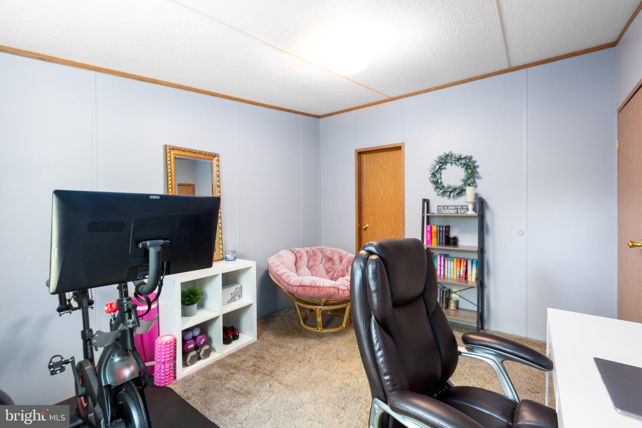 3219 Danbury Cir