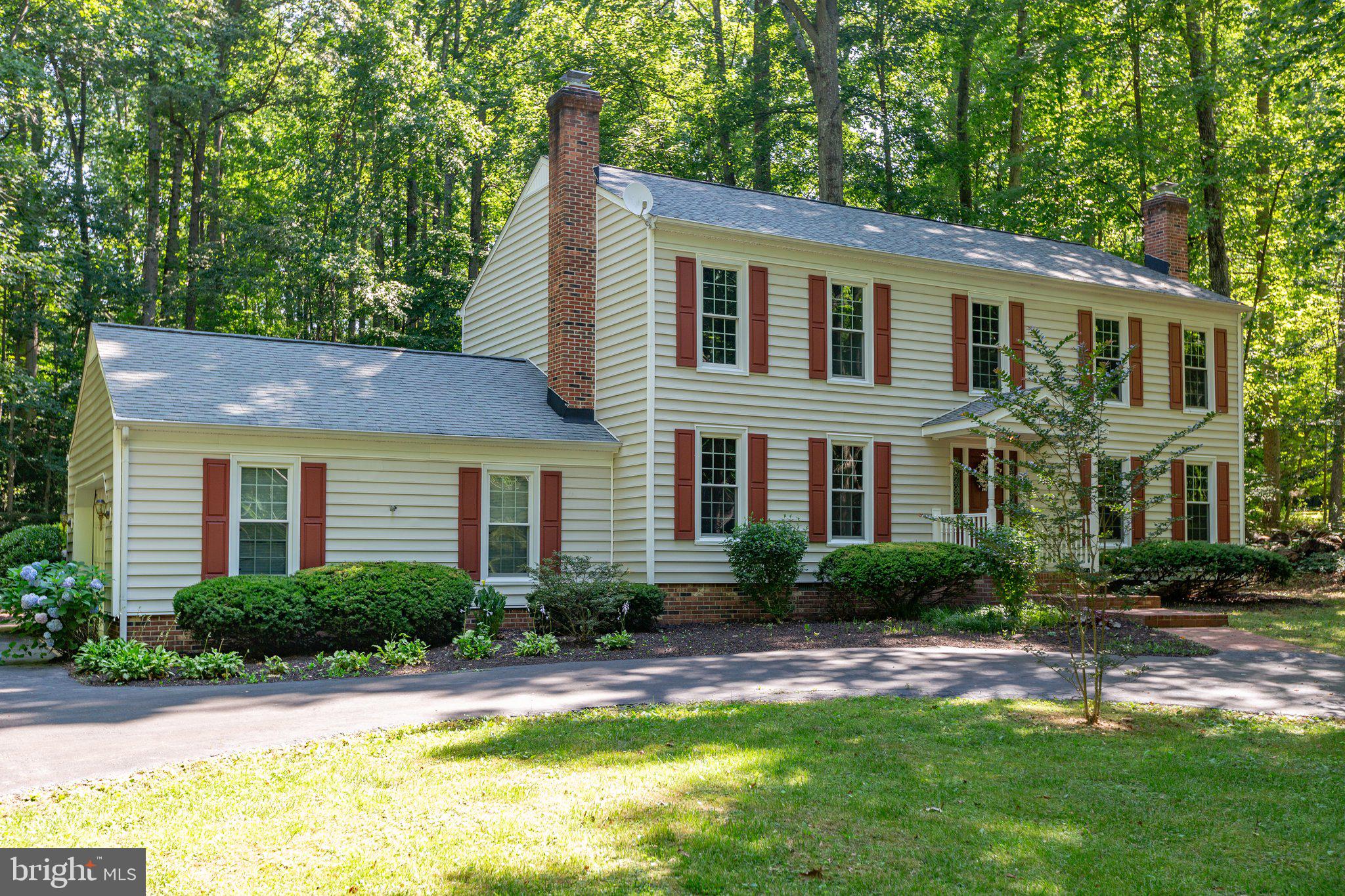 109 Broadfield Ln