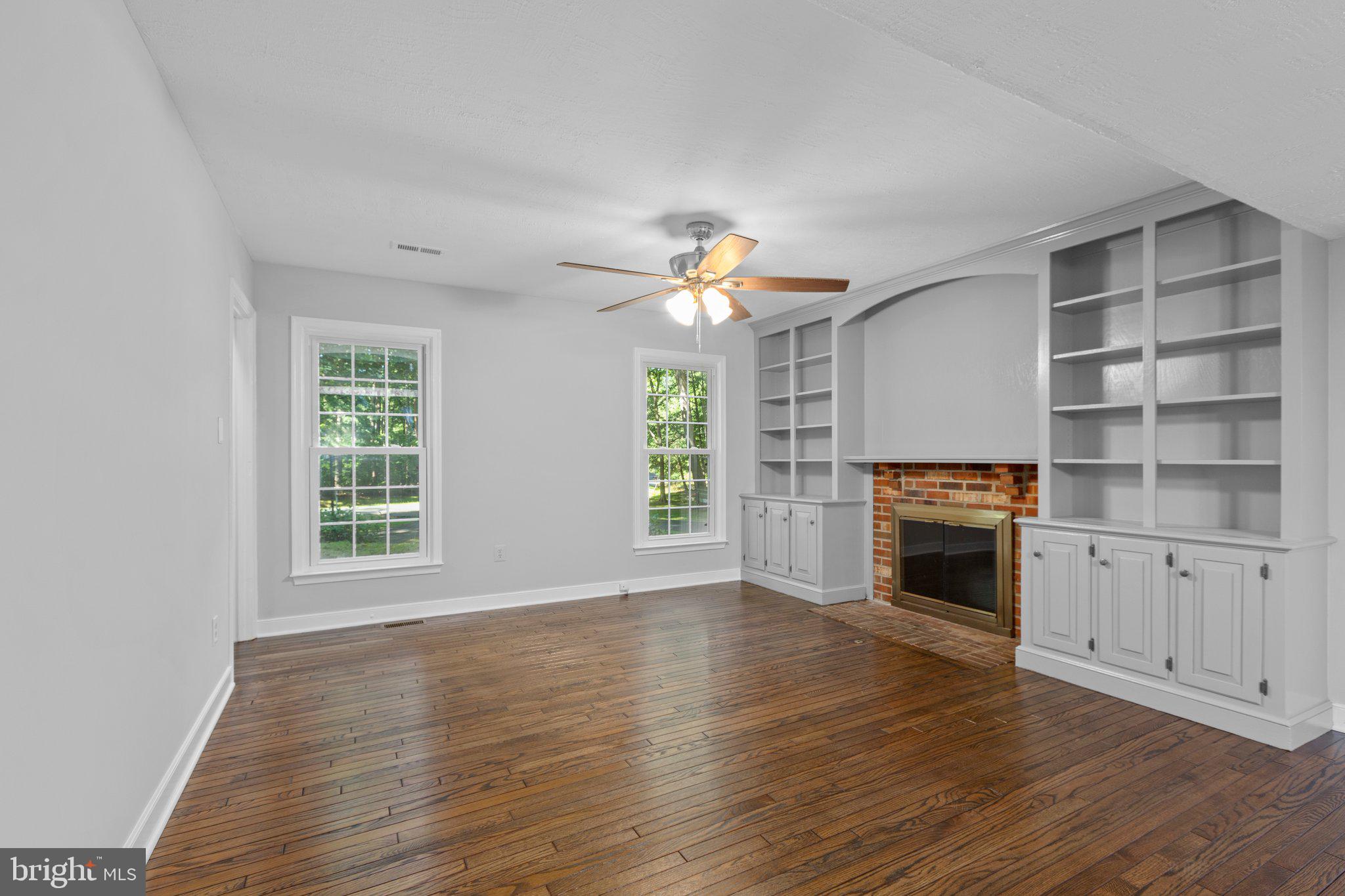 109 Broadfield Ln