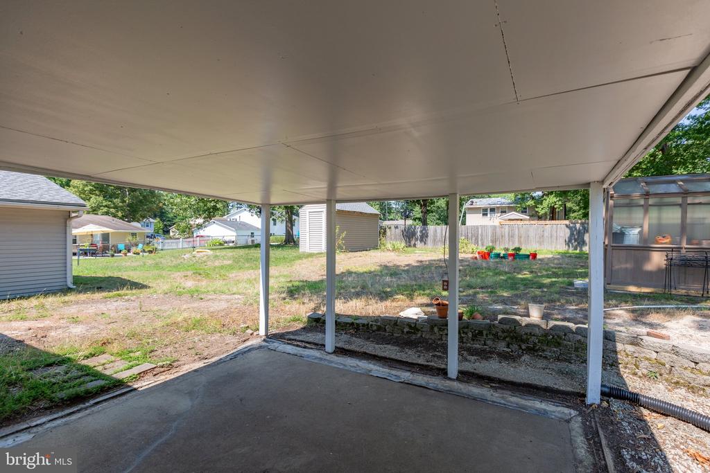 3211 Waverly Dr