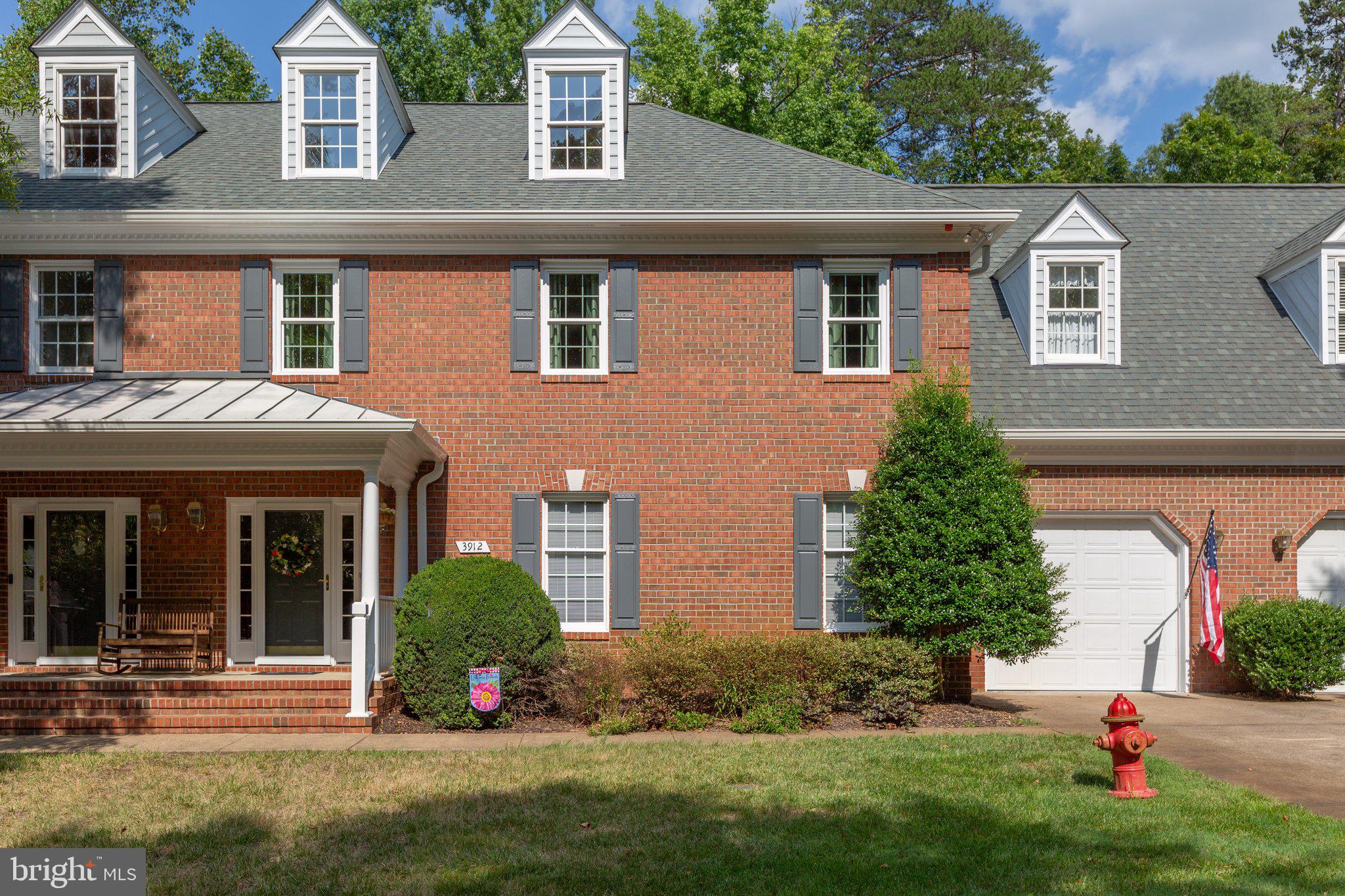 3912 Corbin Hall Ln