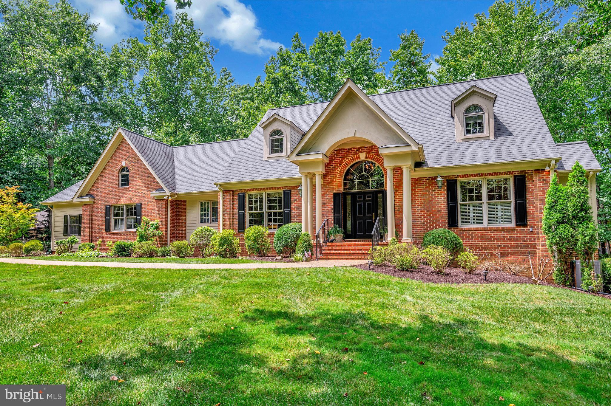 10822 Perrin Cir