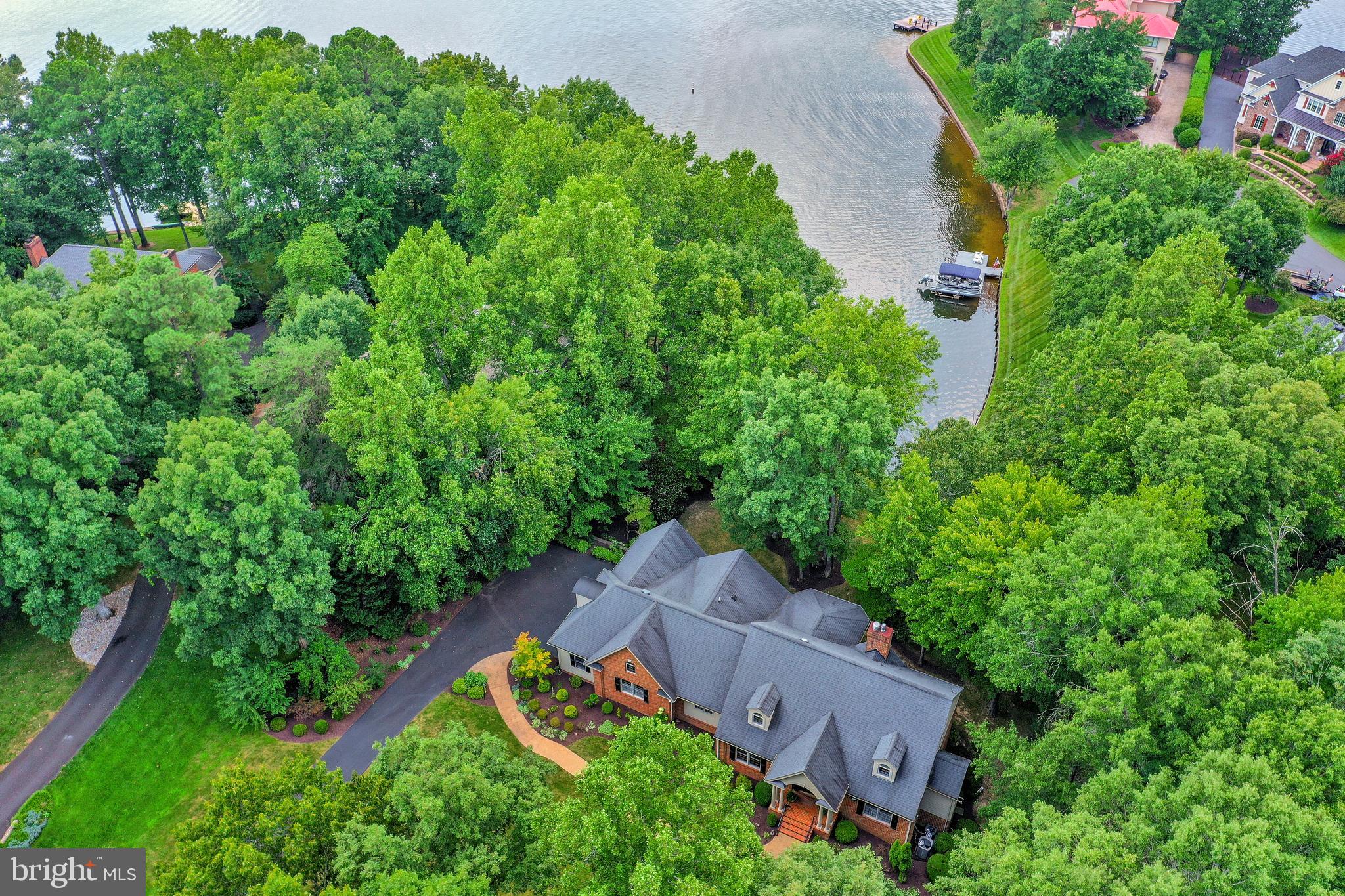 10822 Perrin Cir