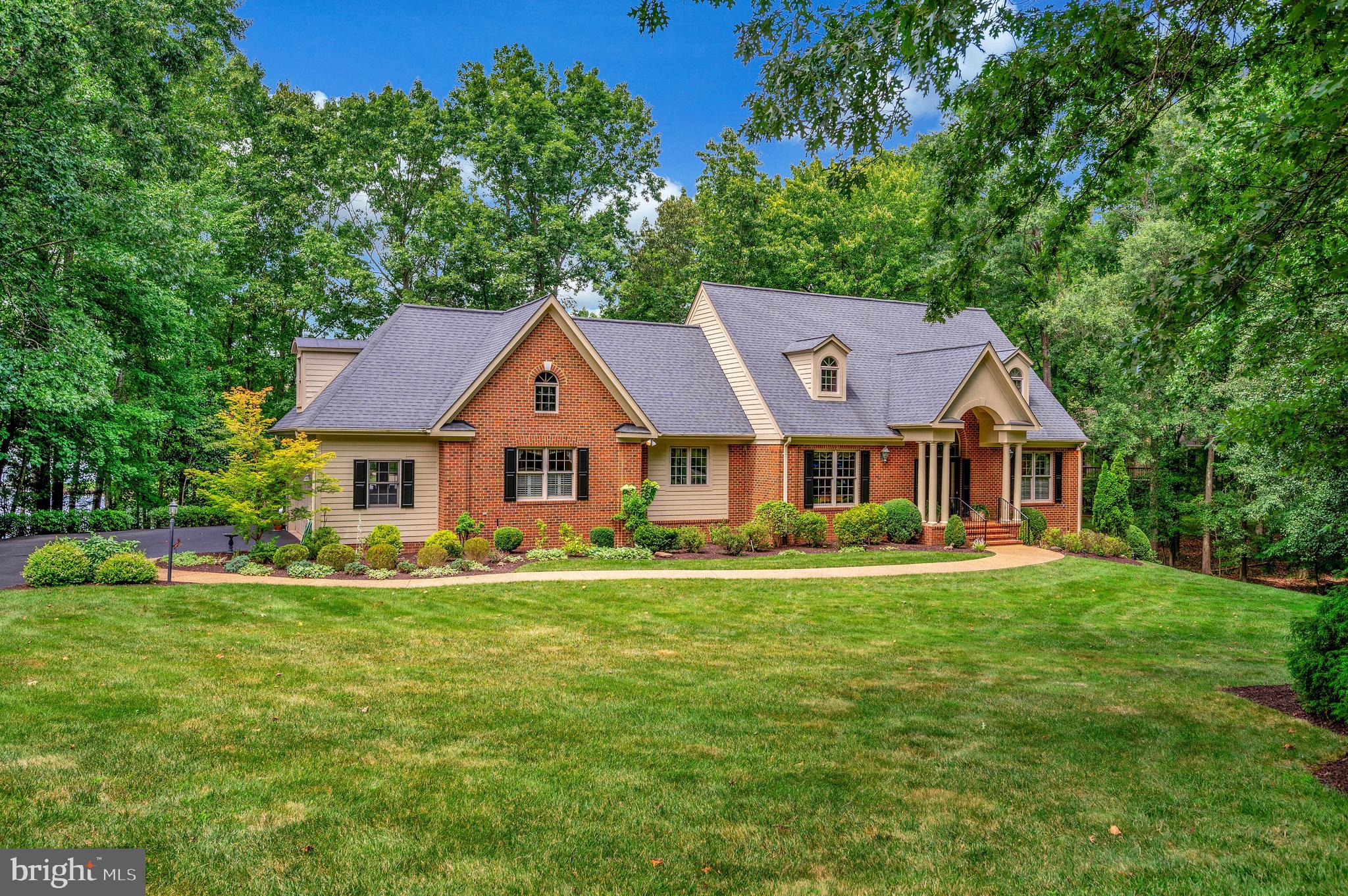 10822 Perrin Cir