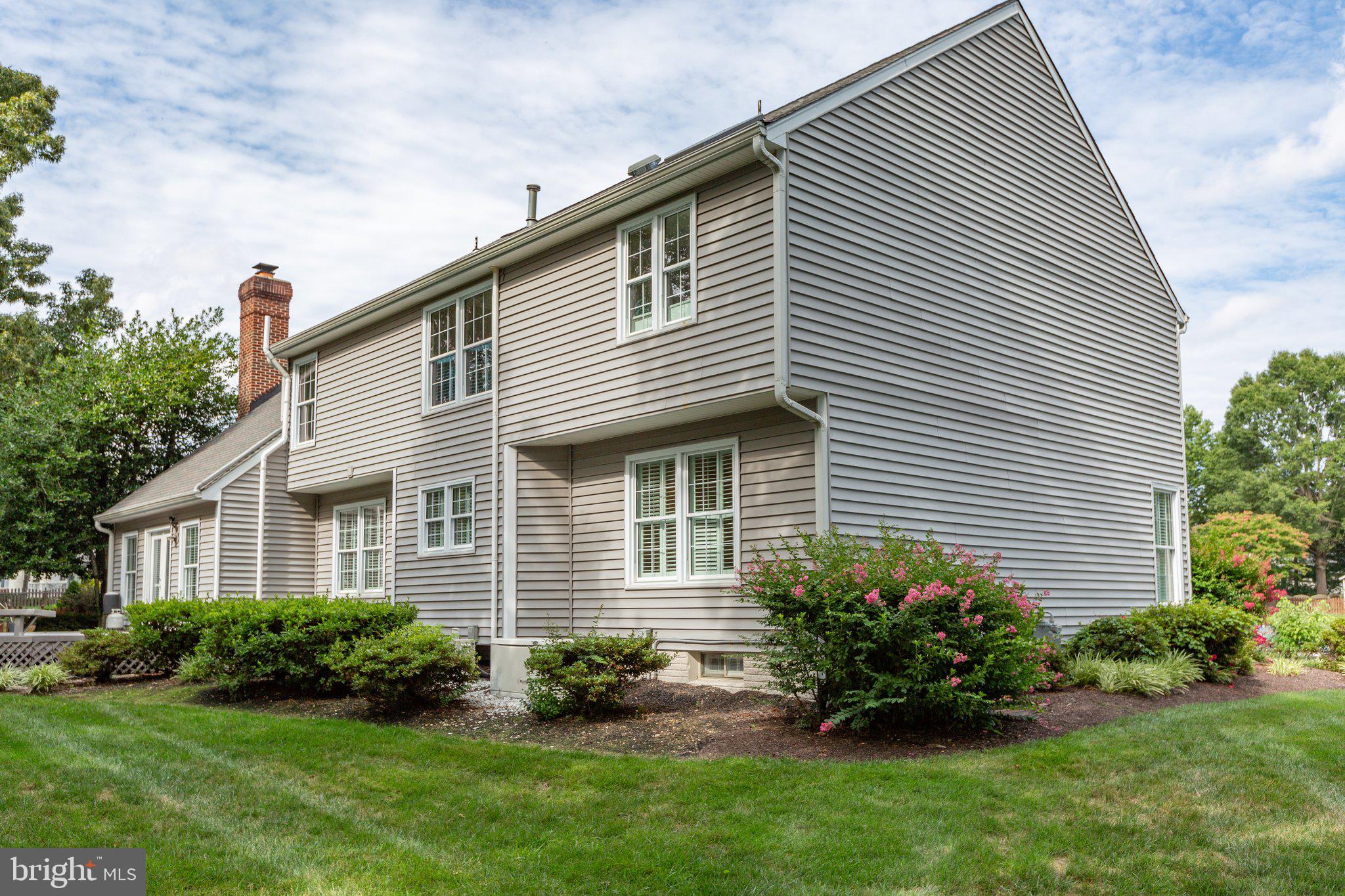 11702 Talbot Ct