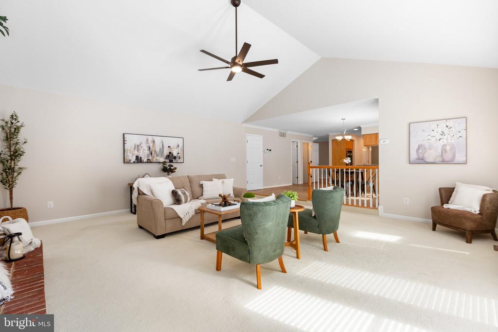11702 Talbot Ct