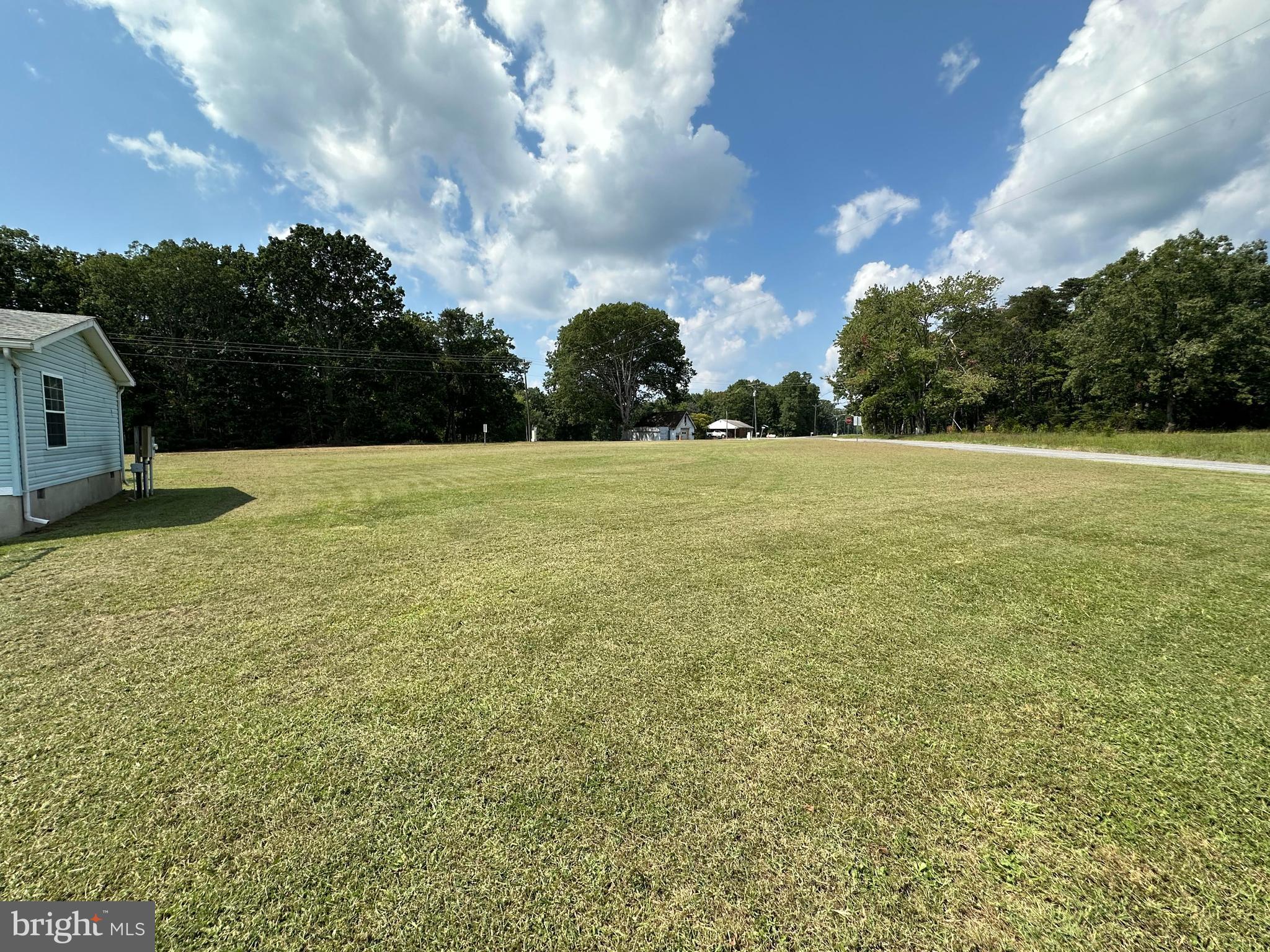 9225 Lawyers Rd