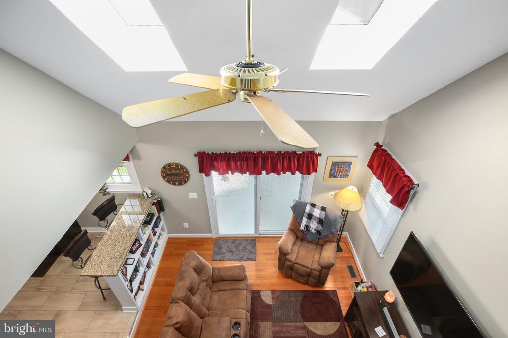 11615 Silverleaf Ln