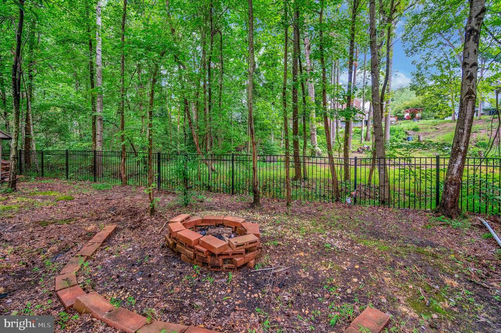 4309 Artillery Ridge Rd