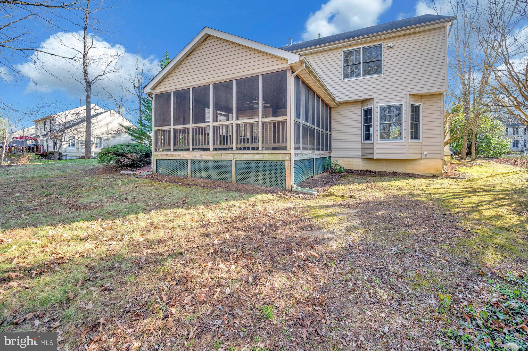 6005 Fox Point Rd