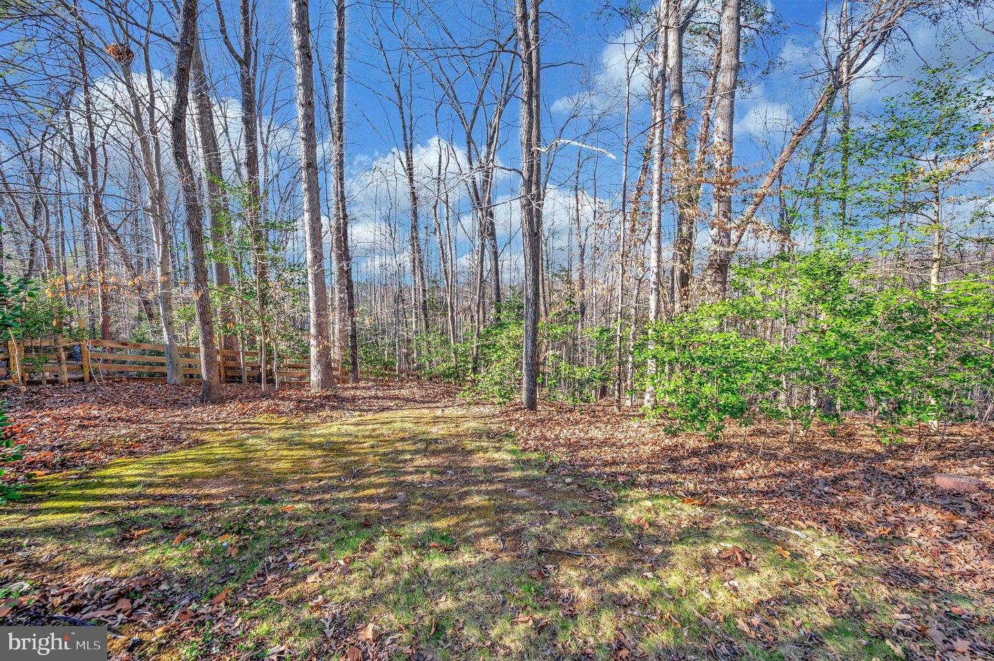 6005 Fox Point Rd