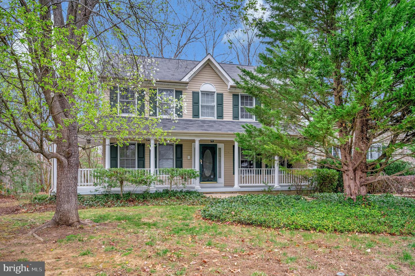 6005 Fox Point Rd