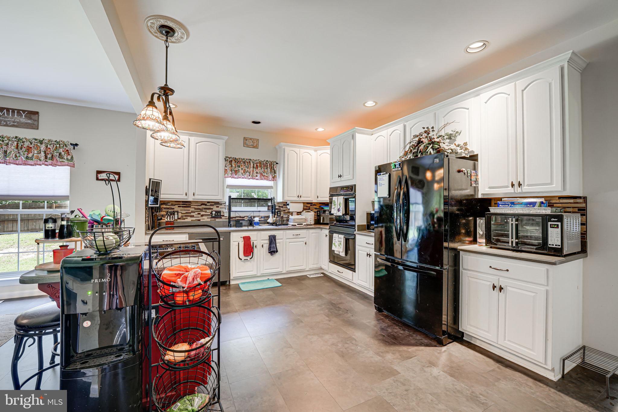 6204 N Willow Pond Dr