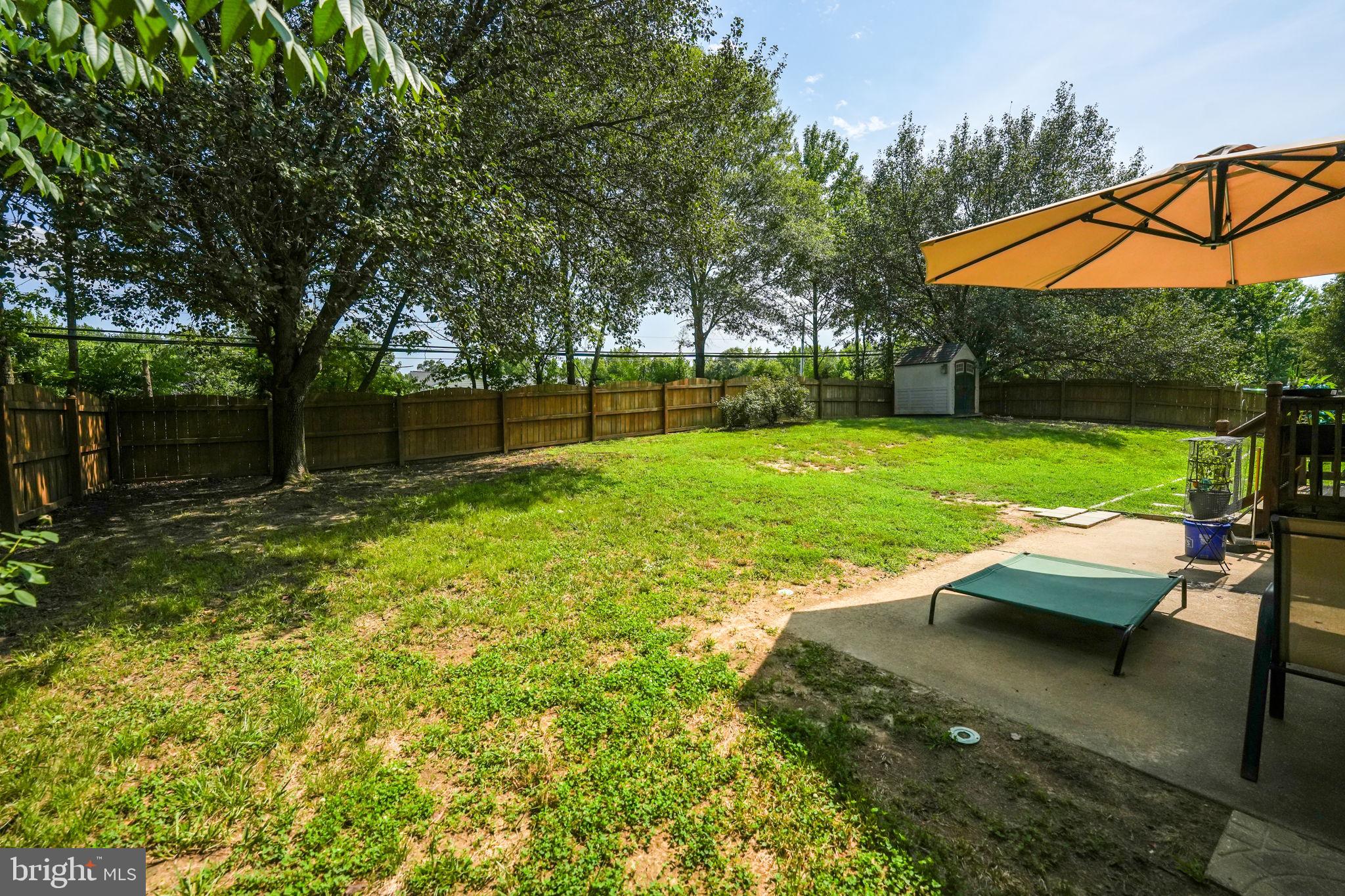 6204 N Willow Pond Dr