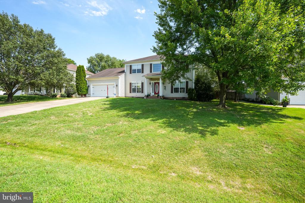 6204 N Willow Pond Dr