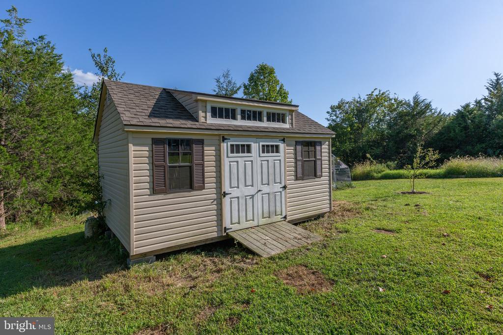 6108 ZACHARY TAYLOR HIGHWAY