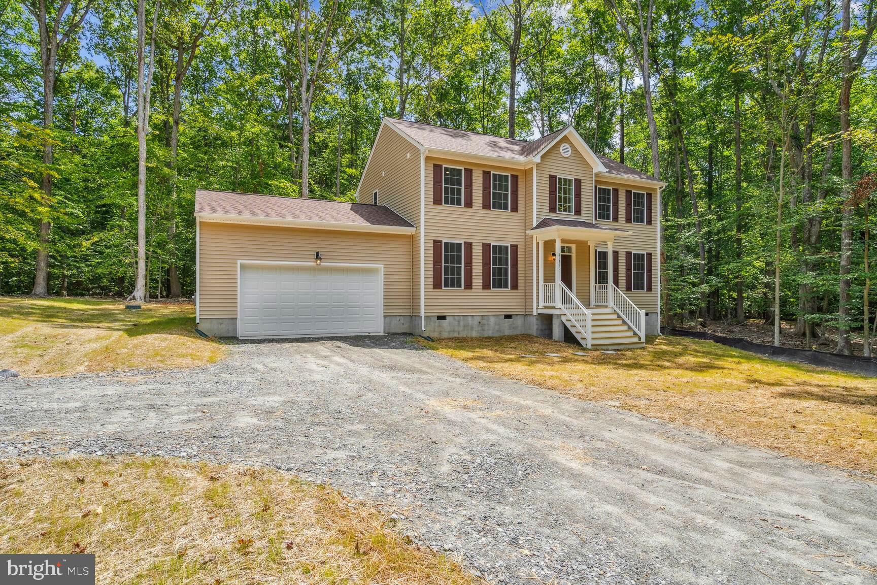 10813 Lake Shore Ln