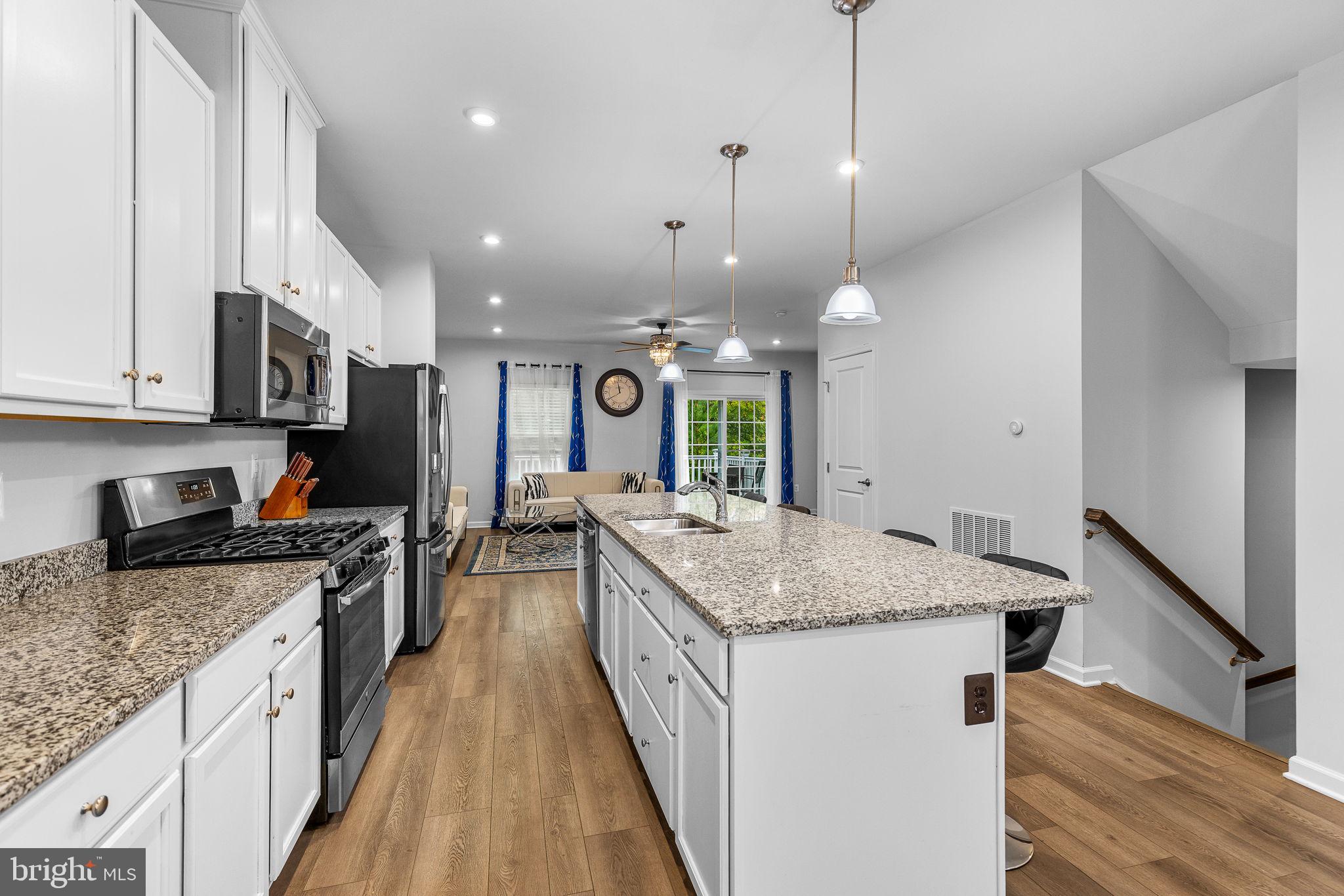 9802 Cedarmass Cir
