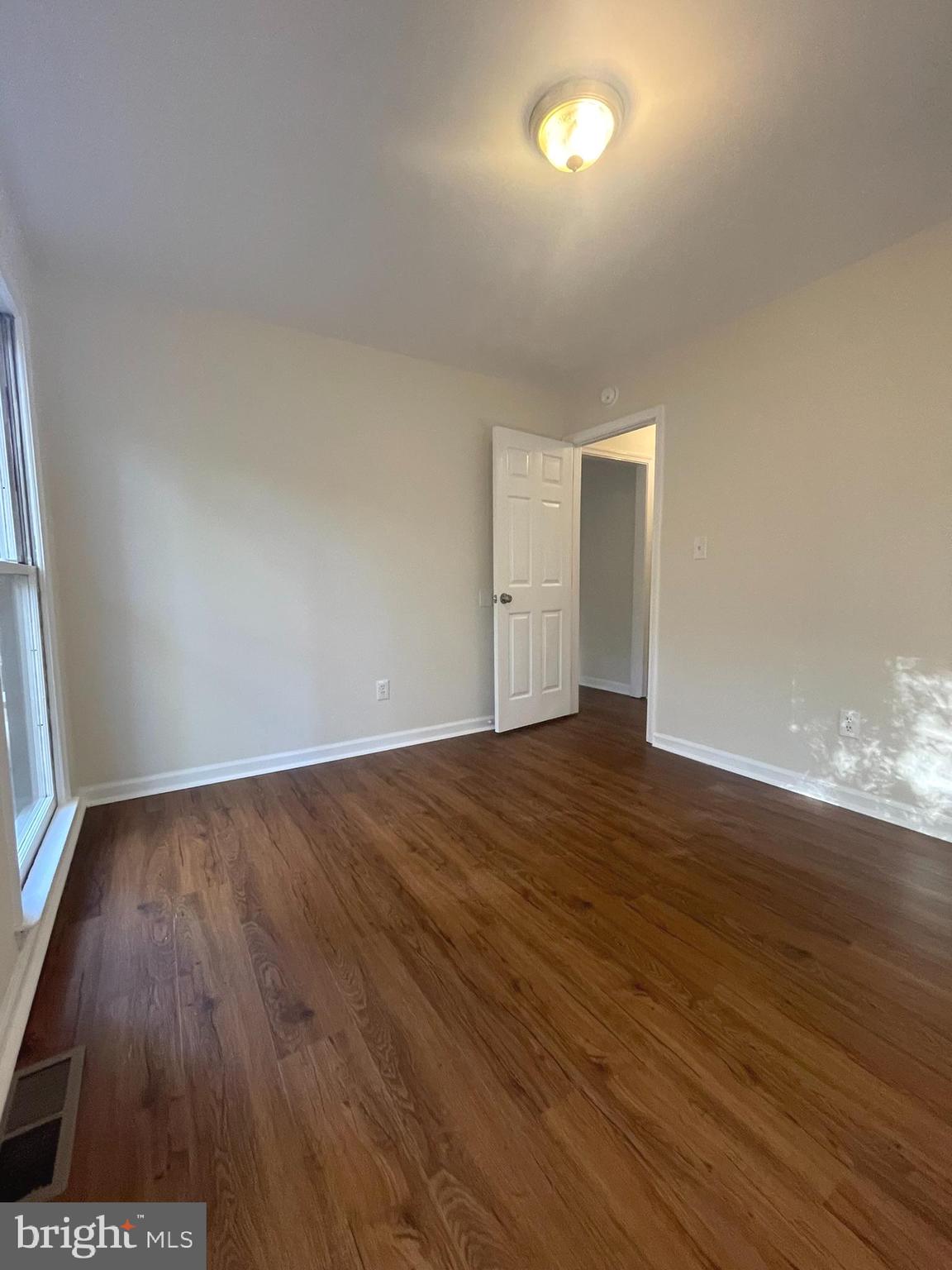 203 Lando Dr