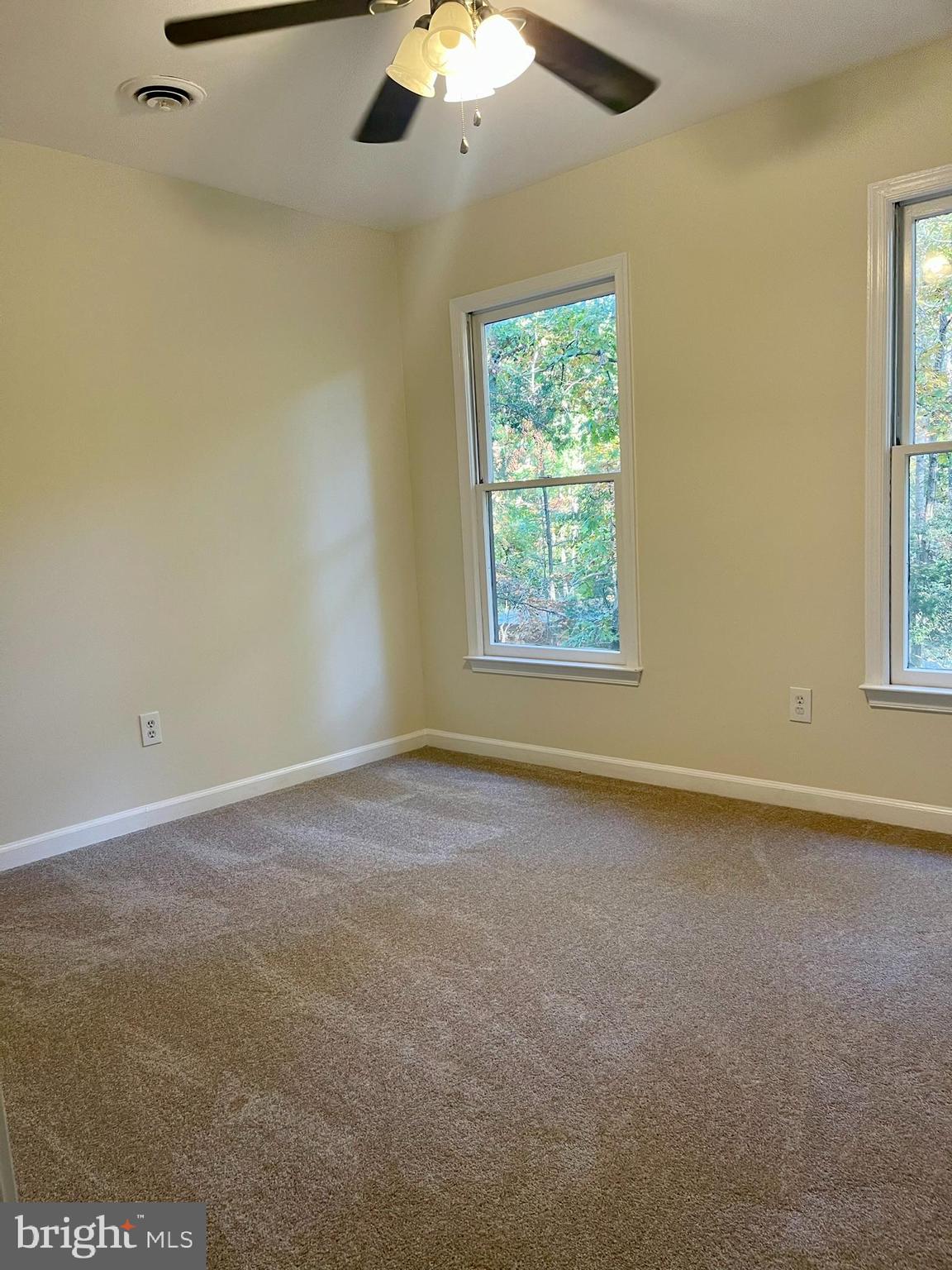 203 Lando Dr