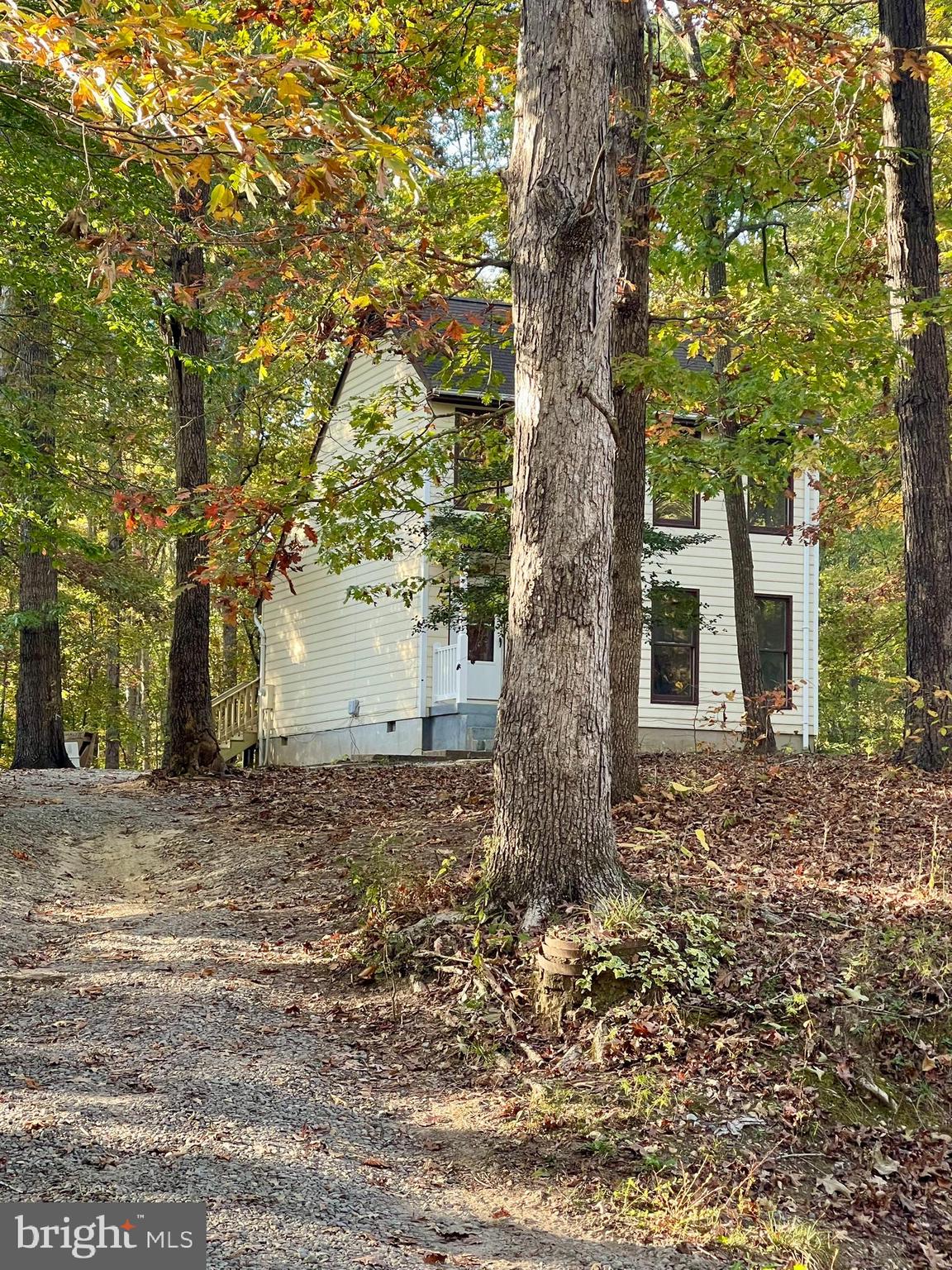 203 Lando Dr