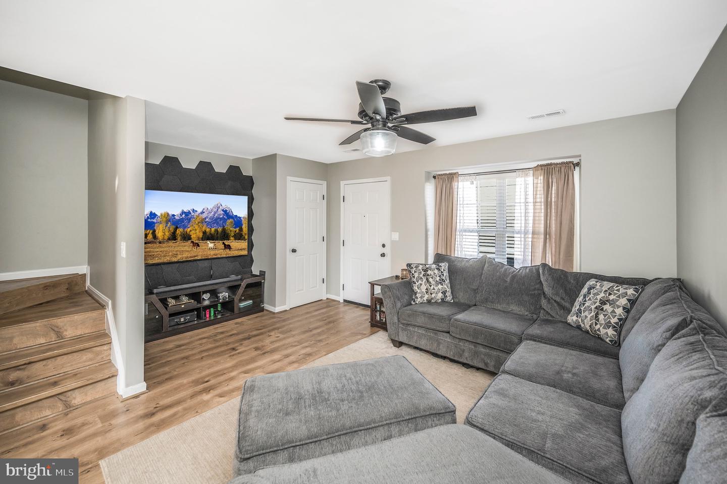 4120 Canopy Way