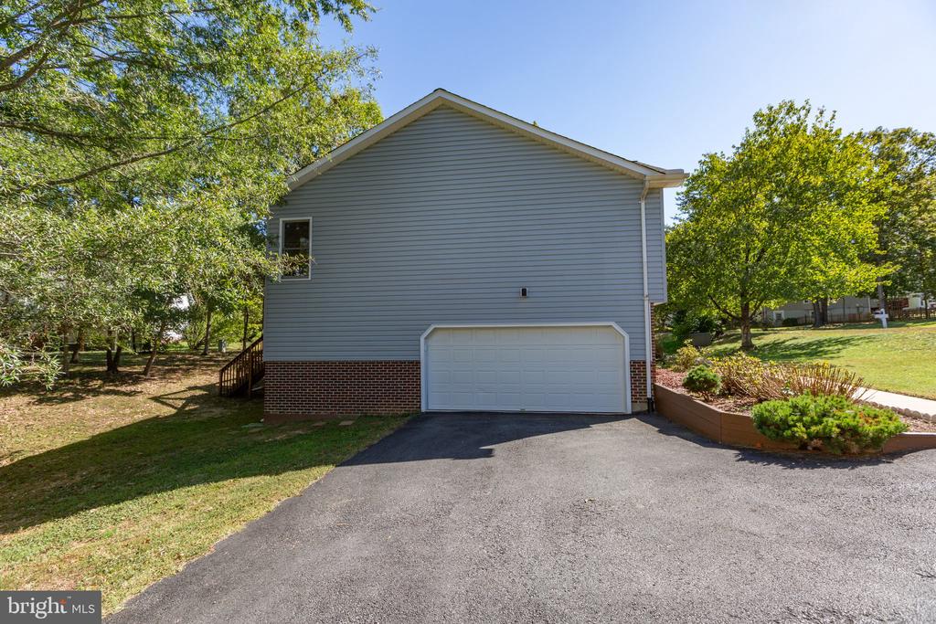 4403 Murven Park Ln