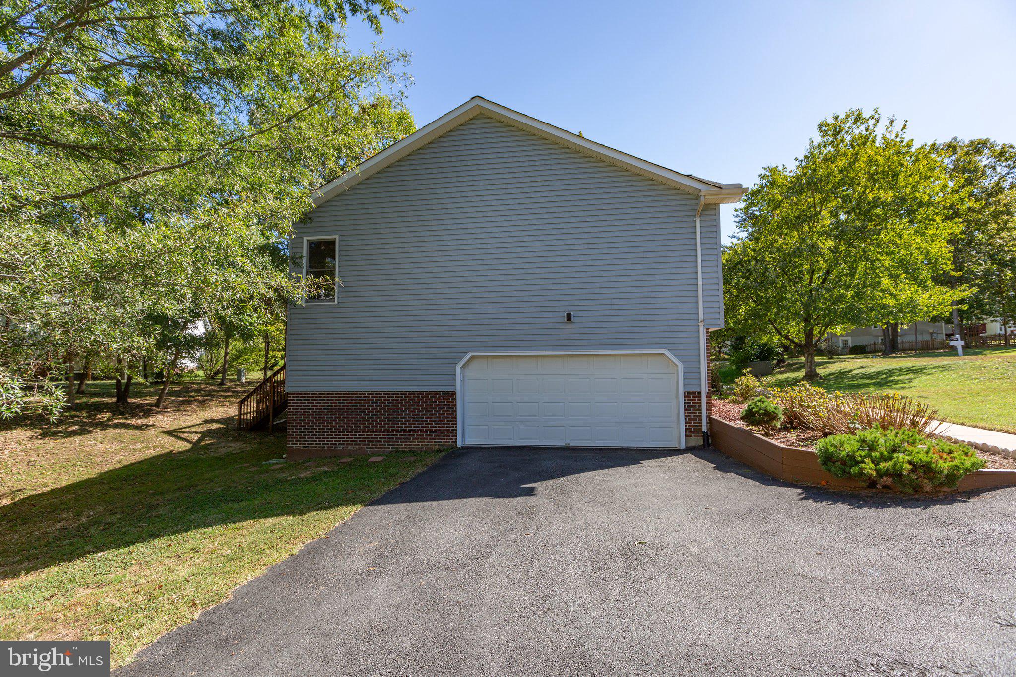 4403 Murven Park Ln
