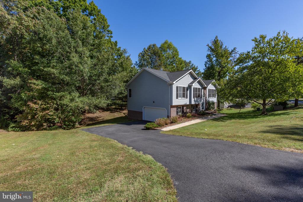 4403 Murven Park Ln