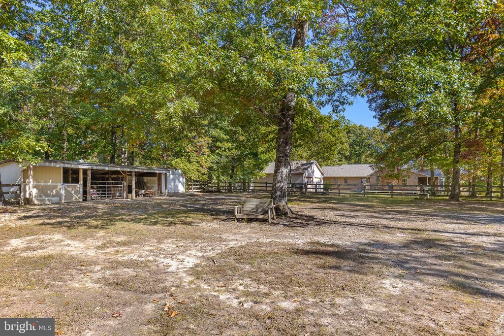3400 Partlow Rd