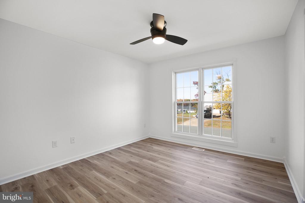 7419 DREW LANE