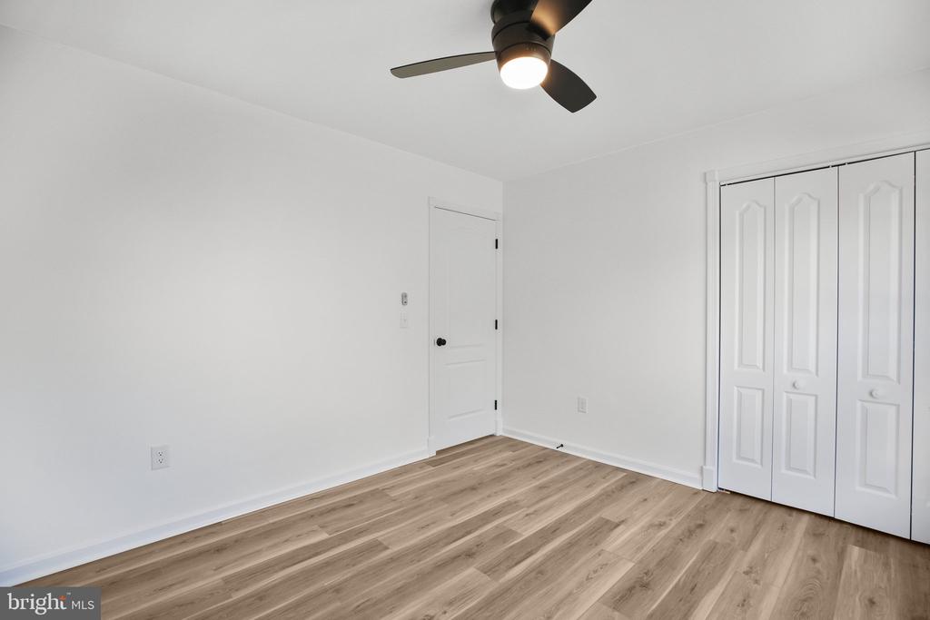 7419 DREW LANE
