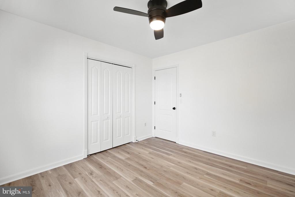 7419 DREW LANE