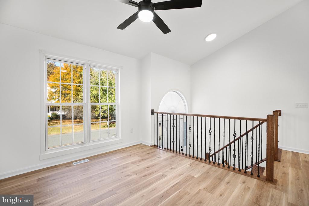 7419 DREW LANE