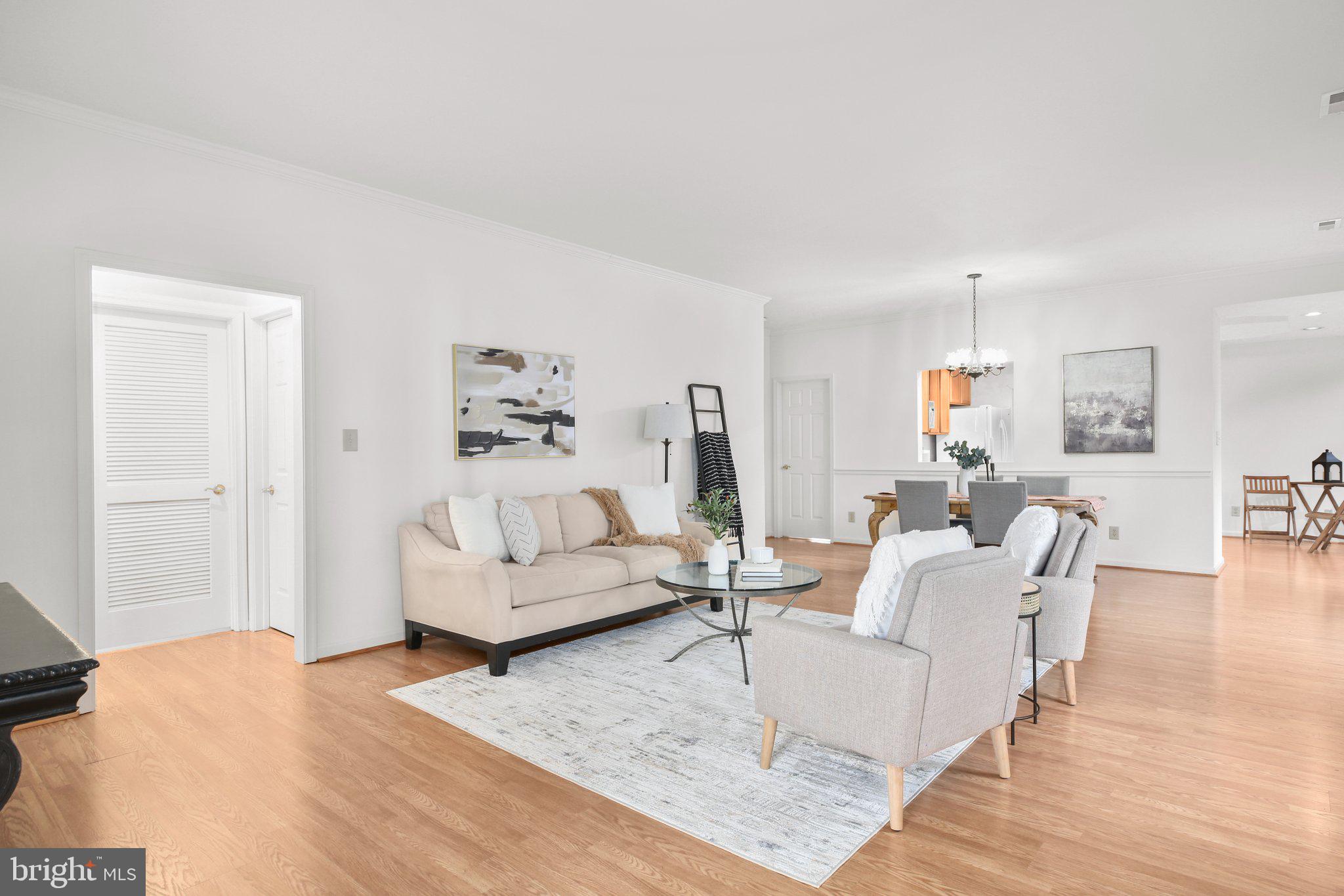 7106 Destiny Ln