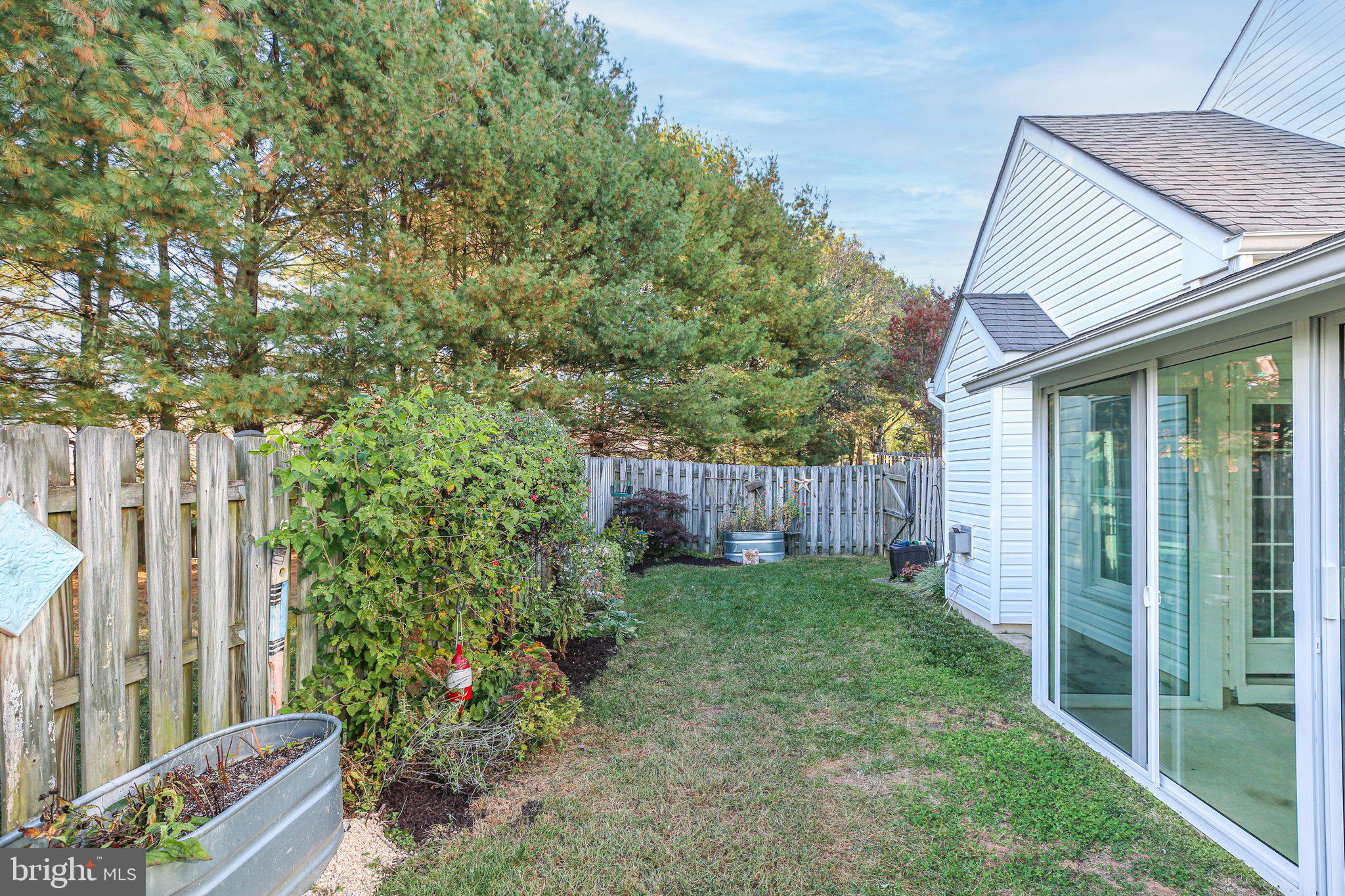 7106 Destiny Ln