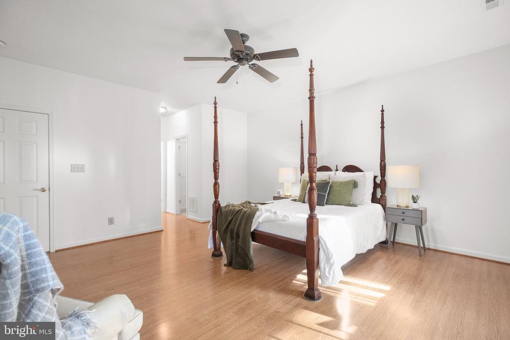 7106 Destiny Ln