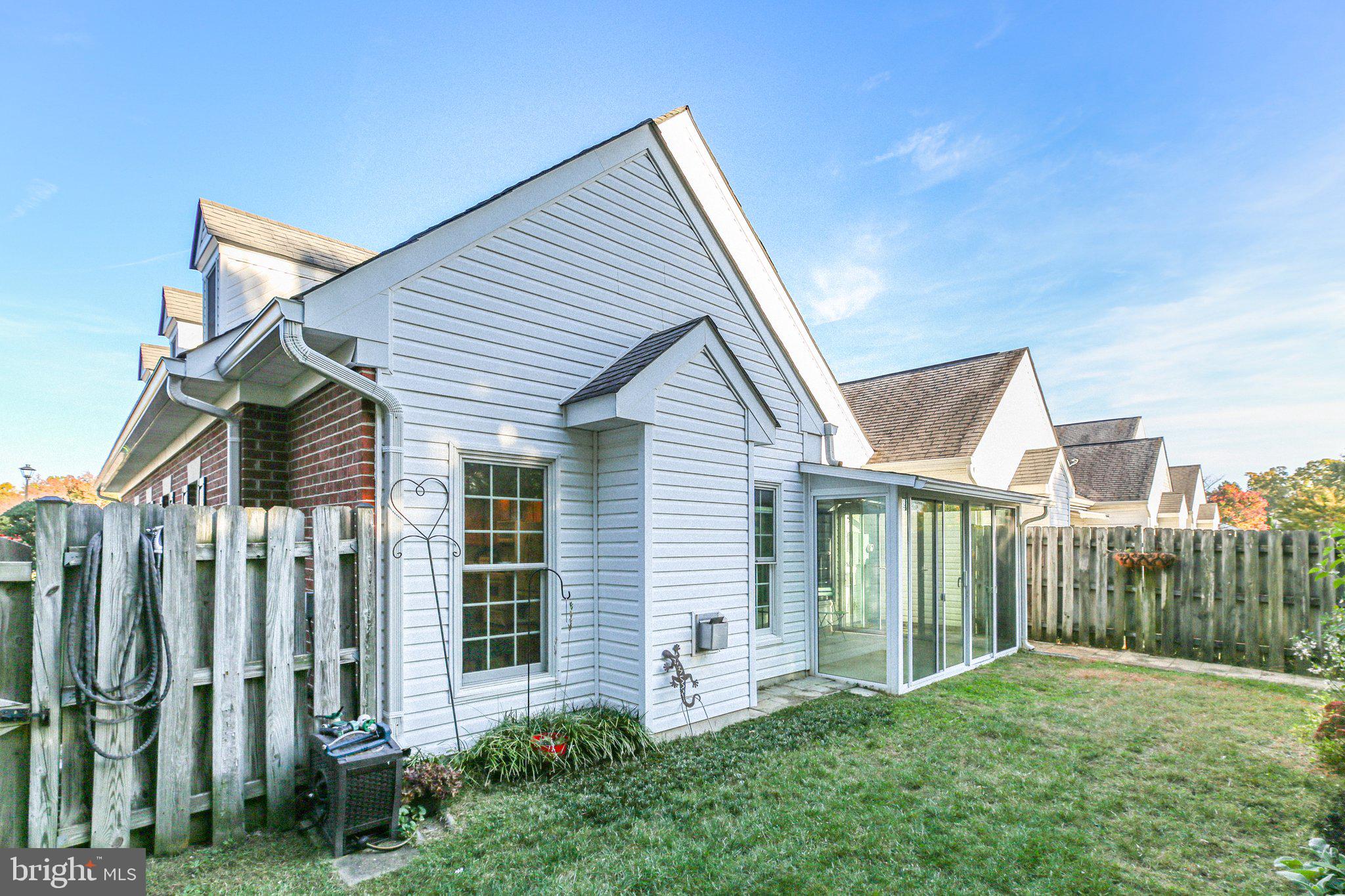 7106 Destiny Ln