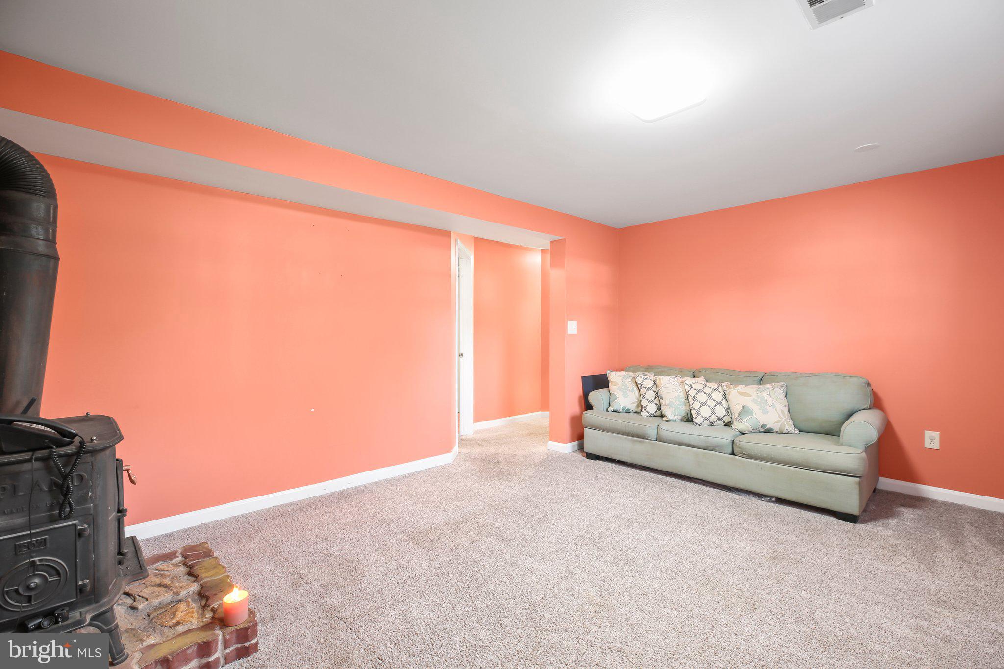 11235 Griffith Way