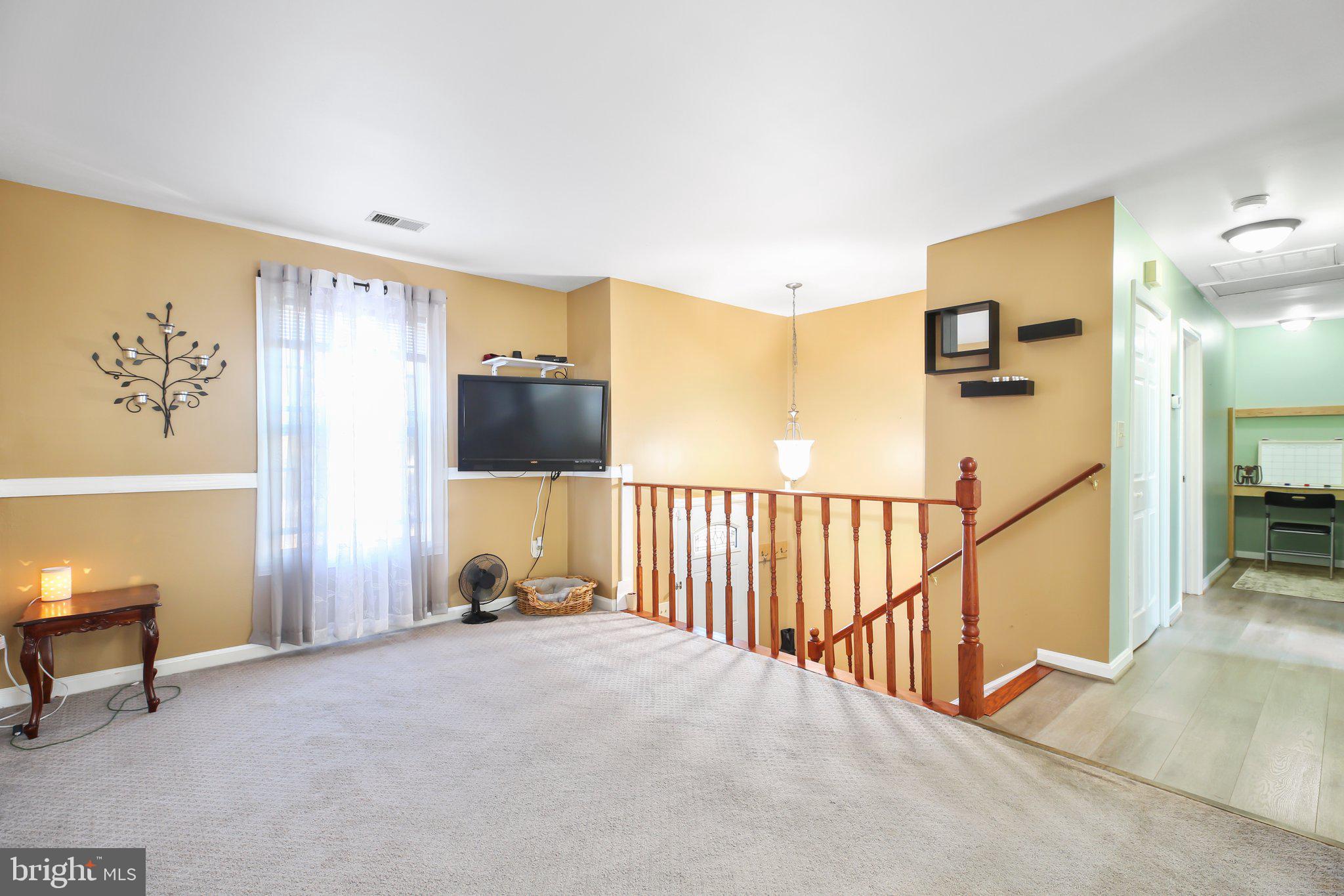 11235 Griffith Way