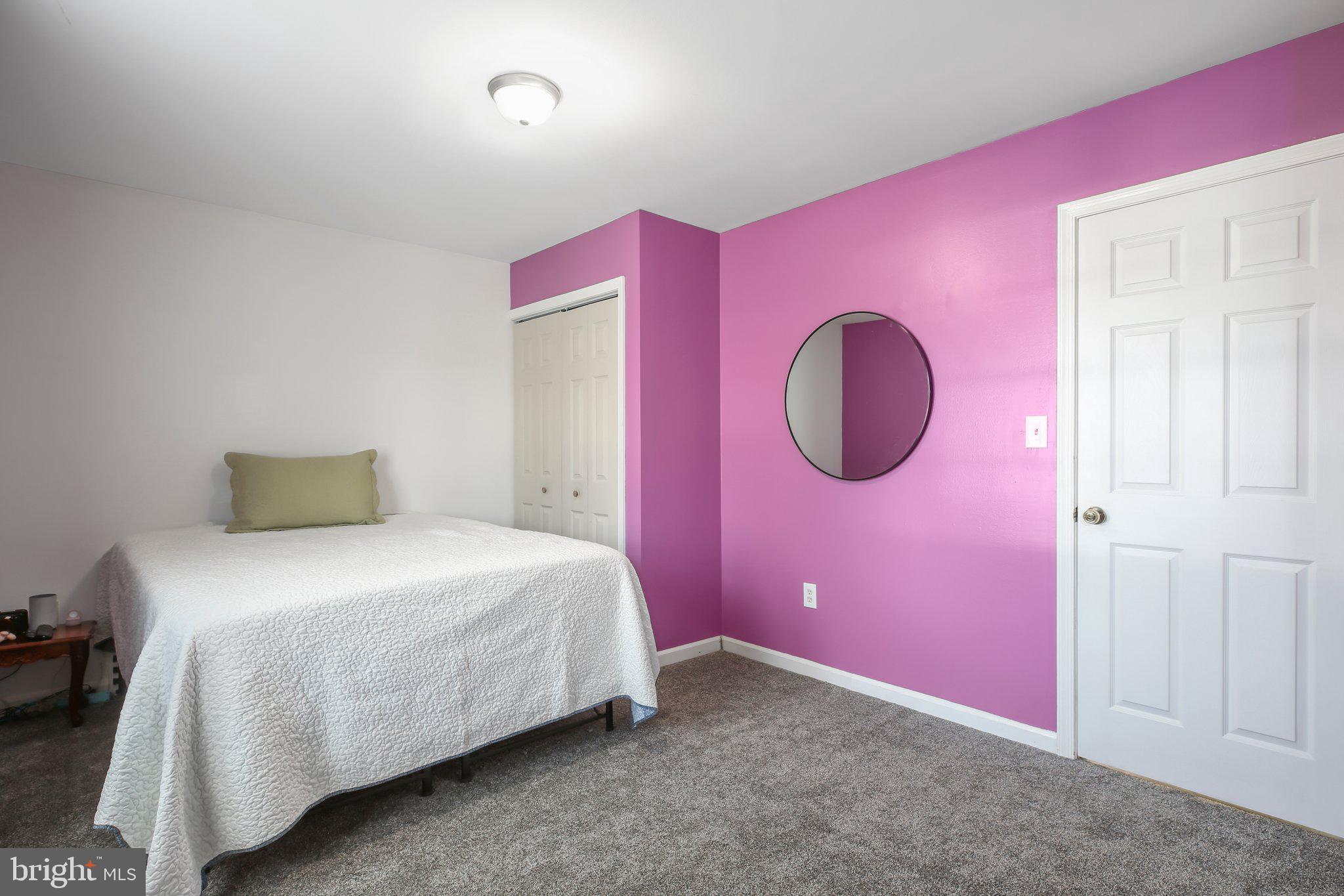 11235 Griffith Way