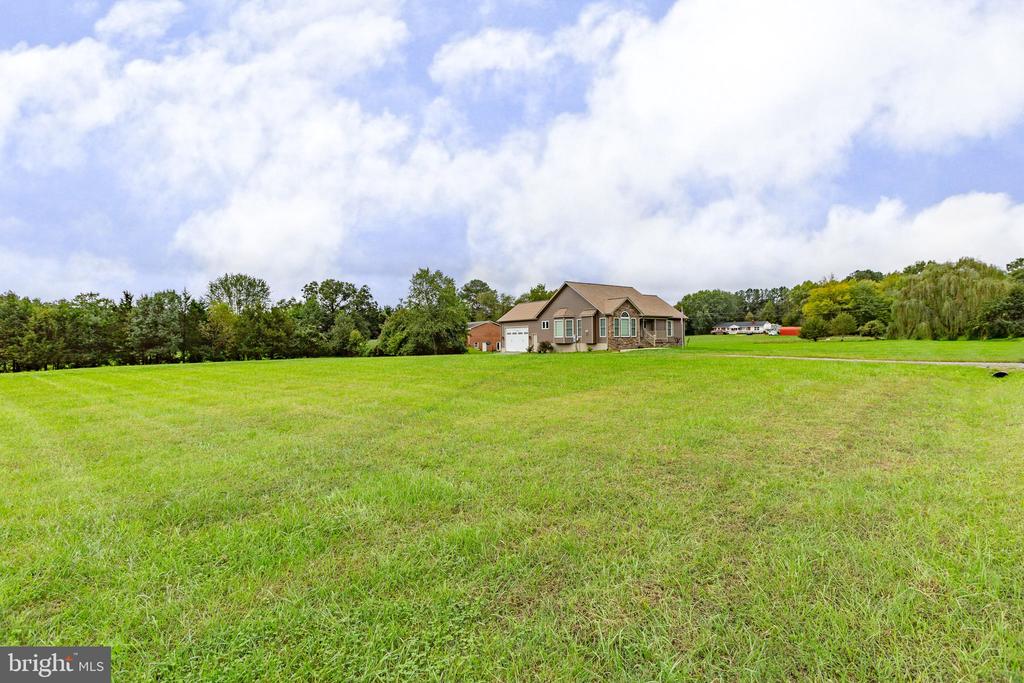 10716 Fairview Rd