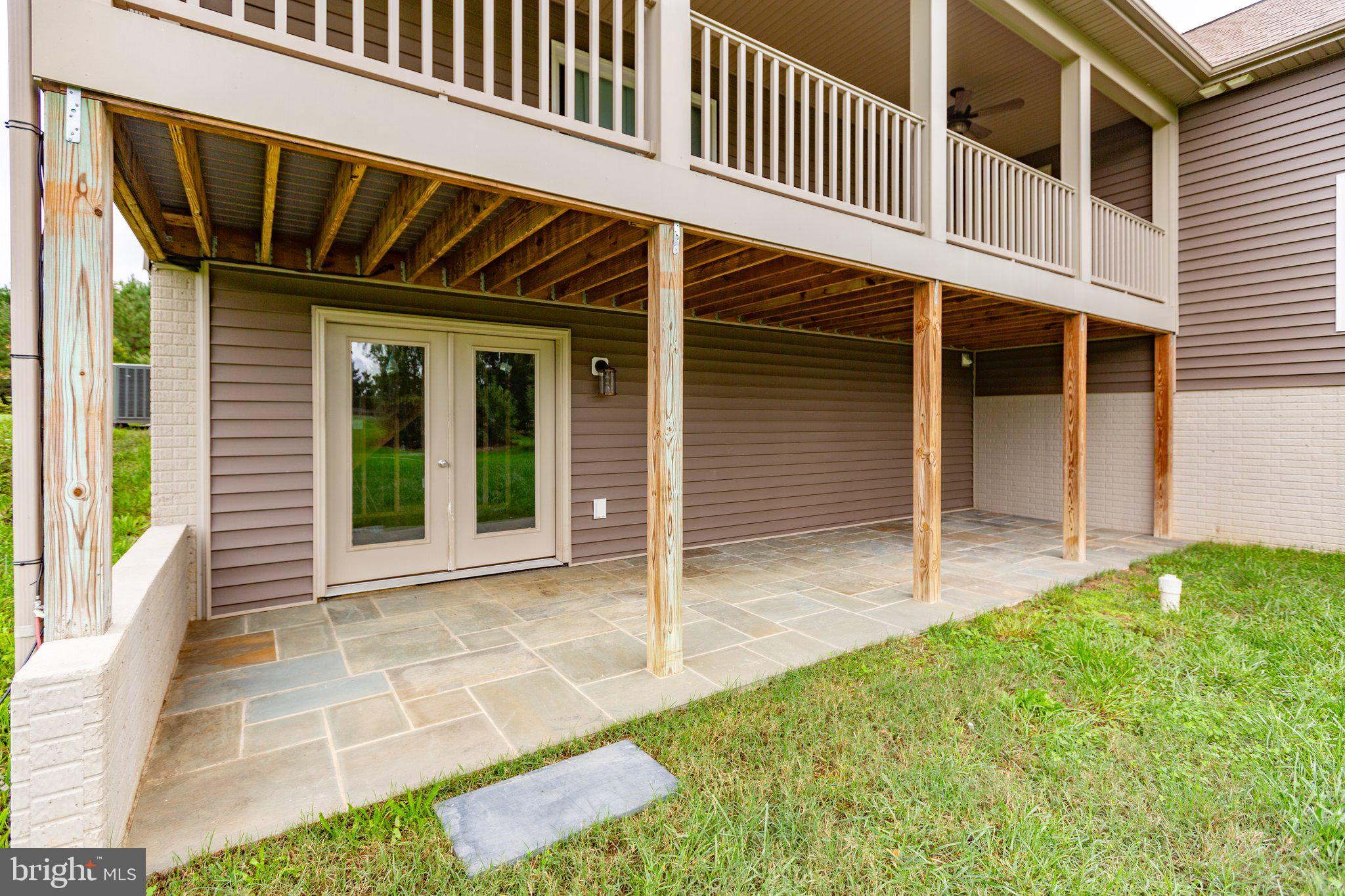 10716 Fairview Rd