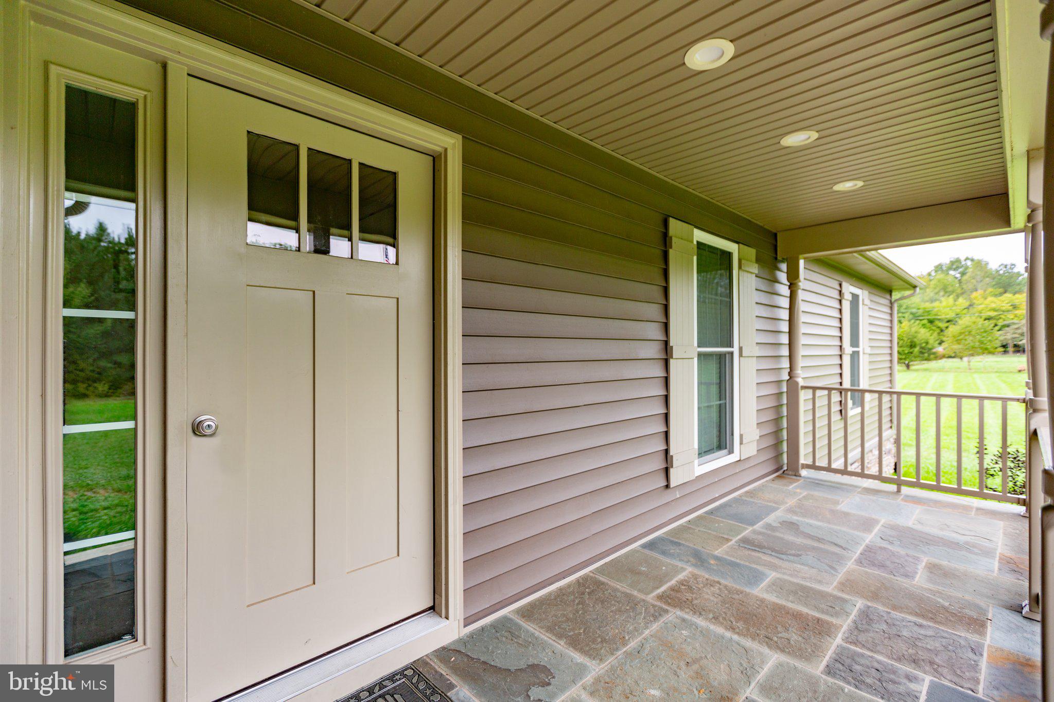 10716 Fairview Rd