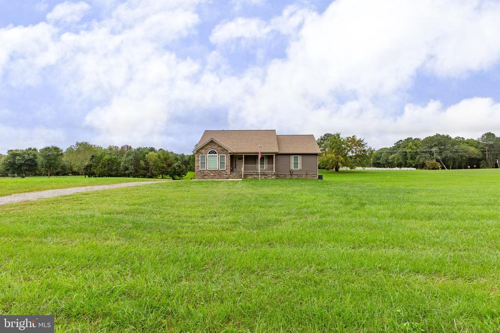 10716 Fairview Rd
