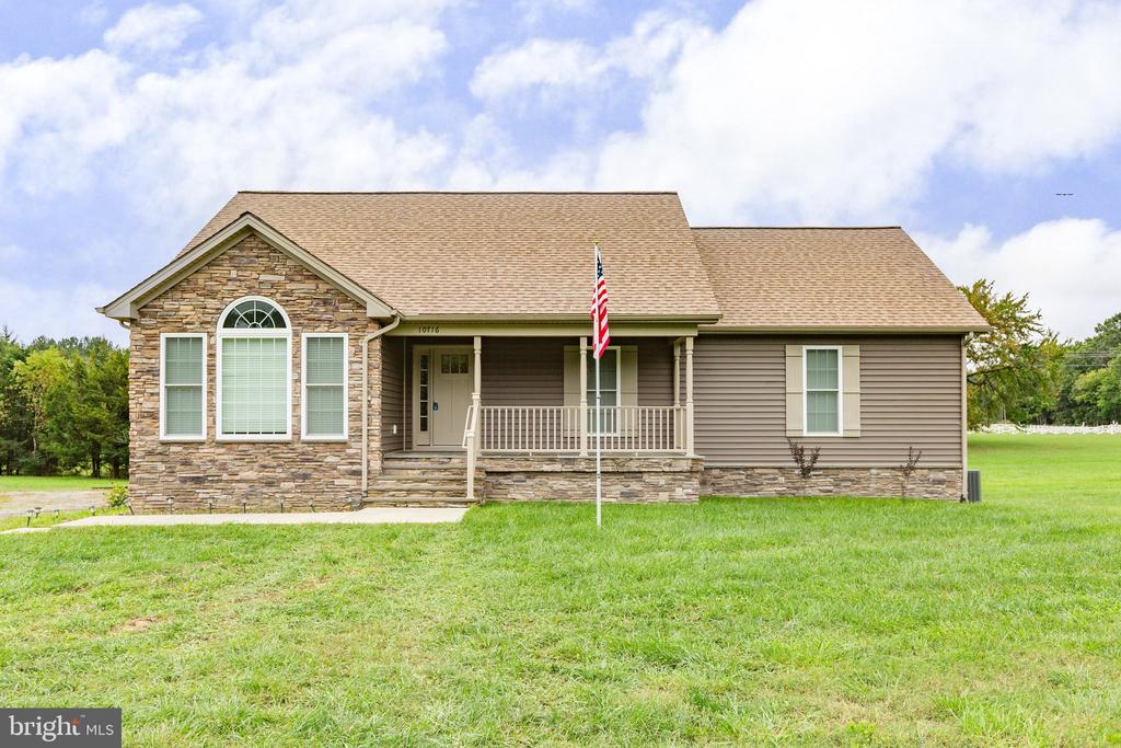 10716 Fairview Rd