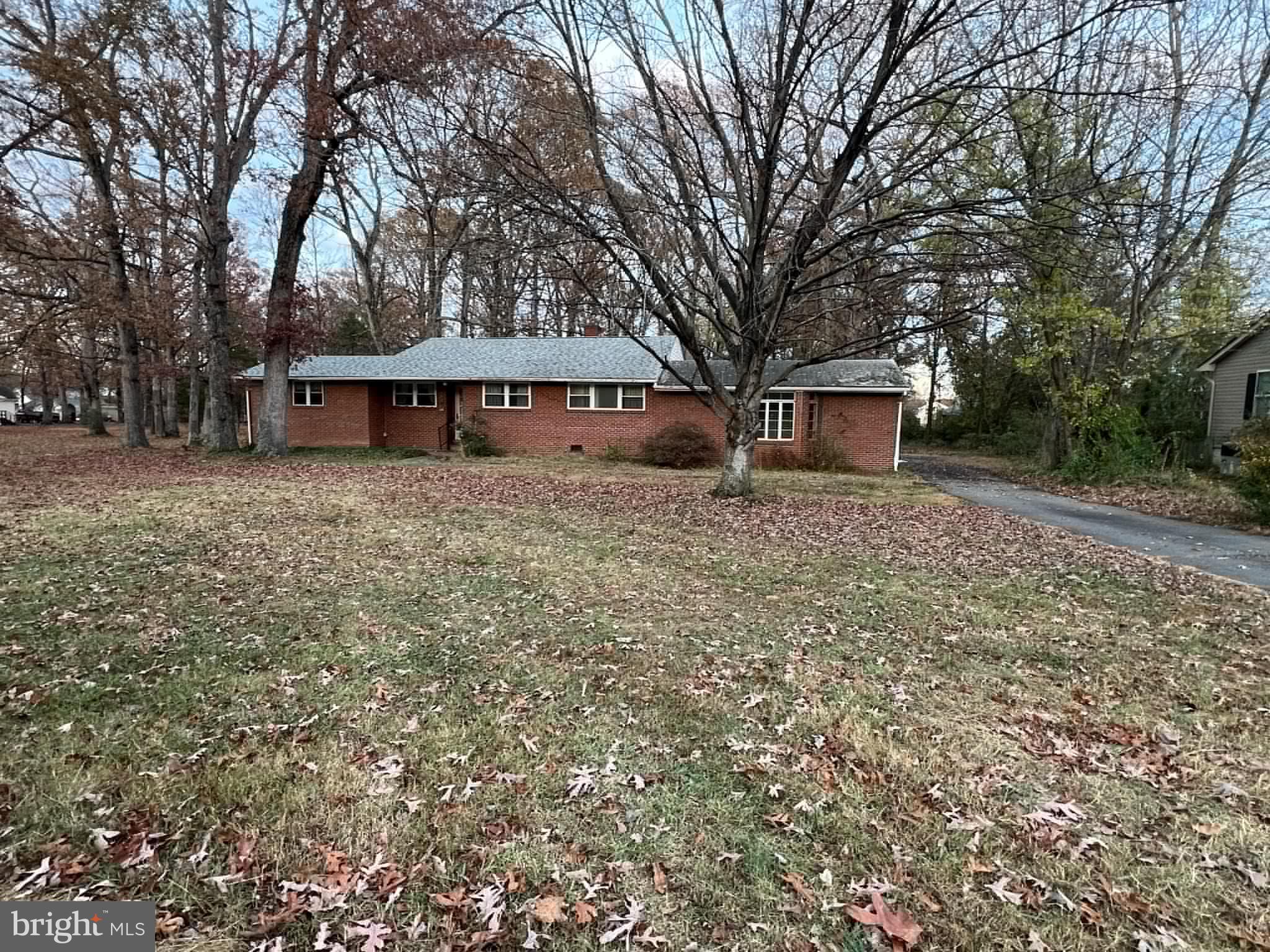 12103 Andora Dr