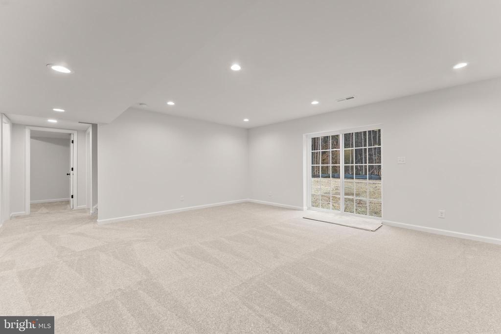 7535 Grand Brooks Rd