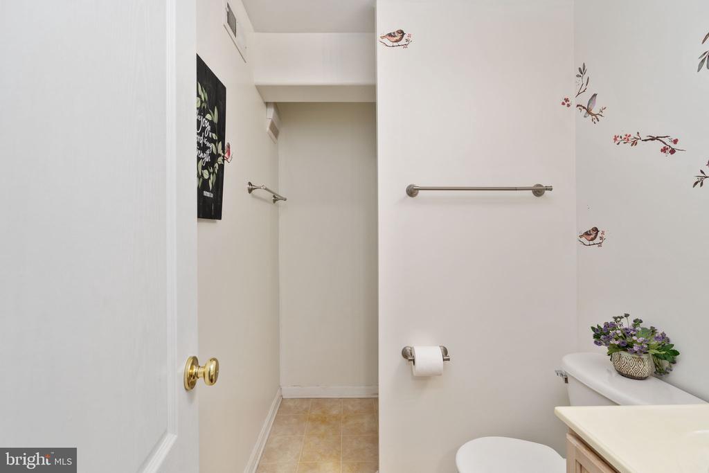 11804 FILLMORE LANE