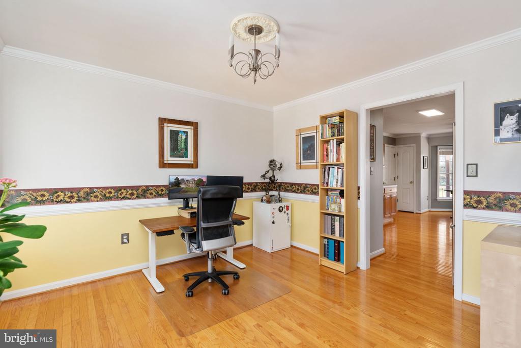 11804 FILLMORE LANE